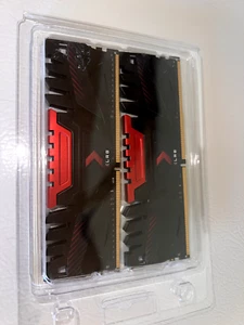 RED! PNY 16GB (2x8GB) DDR4 3200 MHZ RAM Memory - Picture 1 of 3