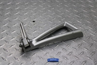 Yamaha YZF R6 2008 estriba trasera derecha 2C0-2742L-00-00 Foto 1 de 4