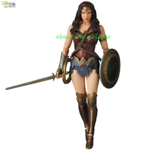 Medicom Toy Mafex No.024 Wonder Woman Batman Vs Superman Action Figure New Toys - Picture 1 of 9