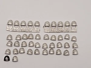 Warhammer 40k Space Marines White Scars Shoulder Pads x42 (Metal OOP) - Picture 1 of 1