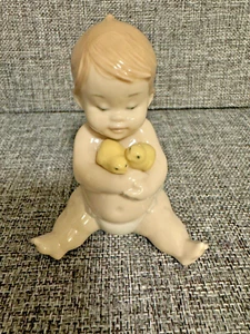Nao by Lladro "Chirps and Hugs" 02001543 - Picture 1 of 11