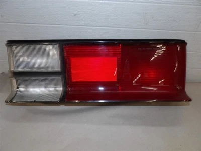 LUZ TRASERA LADO PASAJERO DERECHA MONTAJE LÁMPARA PLYMOUTH HORIZON 1981-1983 2 PUERTAS Foto 1 de 4