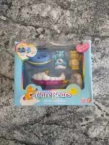 2003 Care Bears Jet-Ski Adventure - Funshine & Bedtime Vintage New - Imagen 1 de 6