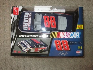 NIB DALE EARNHARDT JR. Diecast #88 NATIONAL GUARD 2010 IMPALA SS :25 Scale Car - Picture 1 of 3
