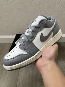 Nike Air Jordan 1 Low Vintage Grey (GS) Size 7Y/8.5W 553560-053 NEW DS - Picture 1 of 7