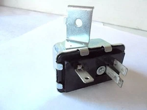 Fuel Cutoff Relay BWD R735 MADE IN U.S.A. - Picture 1 of 5