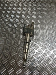 BMW N43 1.6 2.0 N53 3.0 PETROL ENGINE FUEL INJECTOR 7589048-09 INDEX 09 #2 - Picture 1 of 3