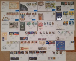 23 GB QEII Commemorative First Day Covers - inc. Special FDC Handstamp Franking - Picture 1 of 3