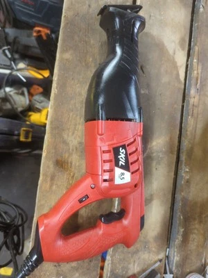 SKIL 9205 8.5Amp Reciprocating Saw - Image 1 of 4