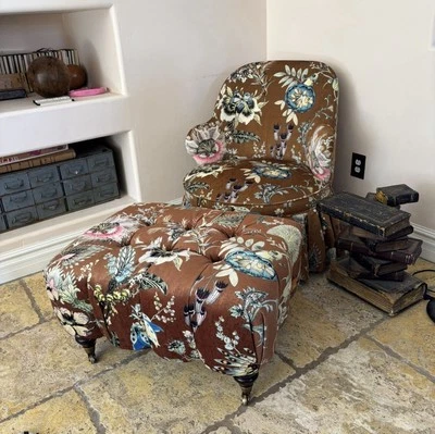 Anthropologie x House of Hackney - Silla ocasional y otomana Foto 1 de 4