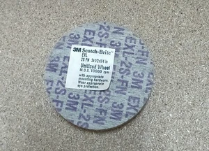 RUEDA UNIFICADA 3M SCOTCH BRITE 2SFN 3x1/2x1/4 pulgadas 3M-exl-2s-fn - Imagen 1 de 1