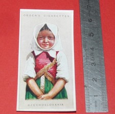 CARD OGDEN'S 1923 CHILDREN OF ALL NATIONS N°12 CZECHOSLOVAKIA CSSR CIGARETTES