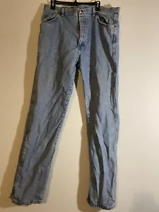 Vintage Wrangler Rugged Wear Light Wash Jeans 40x34 - Picture 1 of 12