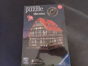 Ravensburger 3D Puzzle ,,Fachwerkhaus bei Nacht" mit Lichtband 216 Teile (NEU) - Bild 1 von 2