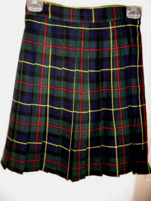 FALDA DE NIÑA ESCOLAR PLISADA A CUADROS ESCOCESES TARTÁN DE COLECCIÓN - NEGRA/VERDE/AMARILLA/ROJA - 5-TRACY EVANS Foto 1 de 2