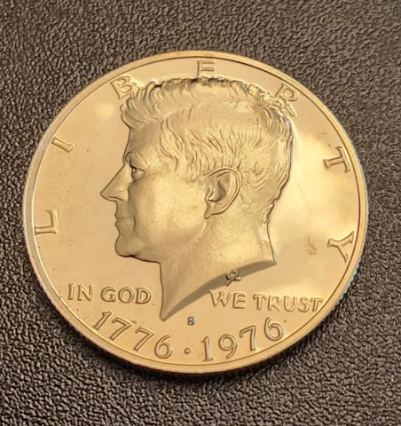 1976 S Proof KENNEDY HALF DOLLAR - From a Proof Set - Free Shipping - Lot A Cover