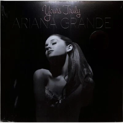 Ariana Grande / YOURS TRULY 10 YEAR ANNI. (LTD. Picture LP) / Republic / 582528 - Bild 1 von 2