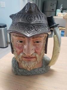 1960 Royal Doulton Gladiator D6550 7,5" Toby Krug  - Bild 1 von 5