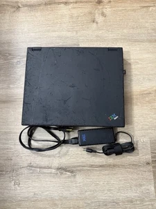 Solo ricambi/riparazione - non testato - laptop vintage IBM Thinkpad 770 tipo 9548 E4 - Foto 1 di 11