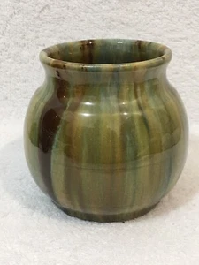 Vintage John Campbell Tasmania Australian Pottery Vase - Picture 1 of 6