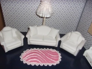 READ: 1:12 SCALE DOLLHOUSE MINIATURE Handmade OVAL Velvour PINK SWIRL Area Rug - Picture 1 of 2