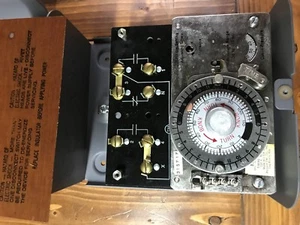 NUEVO TEMPORIZADOR DE CONTROL DE DESCONGELACIÓN PARAGON 8247-00 A-339-00 - Imagen 1 de 5