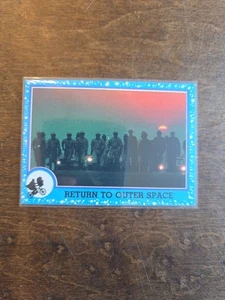 Universal 1982 Vintage Movie Trading Card ~ E.T. ET Card #81 Return to Space A - Picture 1 of 2