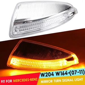 Left Car Door Side Mirror LED Turn Signal Light Lamp for Mercedes W204 C250 C300 - Foto 1 di 9
