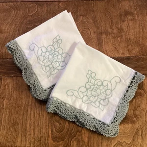 Set 8 tovaglioli cotone uncinetto pizzo bordi ricamati rotolo bianco verde vintage - Foto 1 di 12
