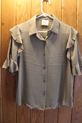 NUEVO CON ETIQUETAS BLUSA TOP M ELIE TAHARI SAFARI VERDE CON BOTONES, MANGAS CAMPANARIAS HASTA EL CODO Foto 1 de 4