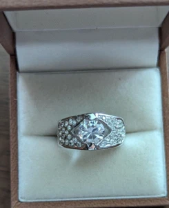 Rhodium Plated CZ Women's Engagement Anniversary or Wedding Ring Size 7 - Picture 1 of 5