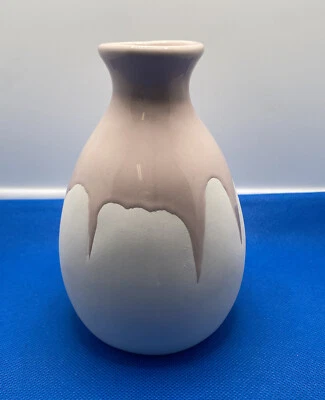 Jarrón Isaac Mizrahi Loves XO Sienna rosa blanco goteo pequeño Foto 1 de 4