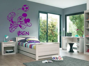Calcomanía de vinilo pegatina gráfica de vinilo personalizada arte de pared de fútbol americano Micky Mouse - Imagen 1 de 5