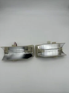 Whelen 9UTUBE for 9M Mirror Edge 02-0363171-00 (PAIR) (SPECIAL) (2 TAB) - Picture 1 of 2