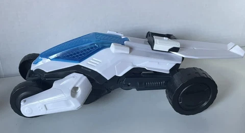 Max Steel Deluxe Turbo Racer Transform Vehicle 2 in 1 Mattel 2013 Incomplete Cover