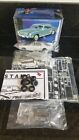 AMT 1966 FORD MUSTANG 1/25 SCALE MODEL KIT 