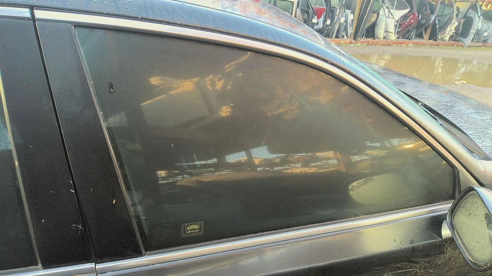 Front Door Glass/window LEXUS ES350 Right 07 08 09 10 11 12 - Image 1 of 1