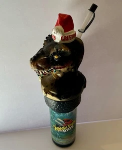 1997 UNIVERSAL STUDIOS JURASSIC PARK T-REX SOUVENIR CUP LTD WITH SANTA HAT - Picture 1 of 9