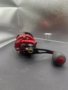 Abu Garcia Ambassadeur 5600SX Right Retrieve Bait Casting Reel - Picture 1 of 10