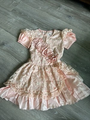 Vestido De Colección Vincent Lauris Desfile Círculo Completo Talla 10 Melocotón/Plata Encaje Volantes EE. UU. Foto 1 de 4