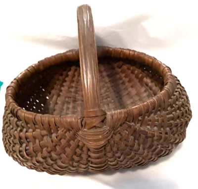 CESTA PRIMITIVA ANTIGUA COUNTRY ROBLE MANGO FÉRULA NALGAS Foto 1 de 4