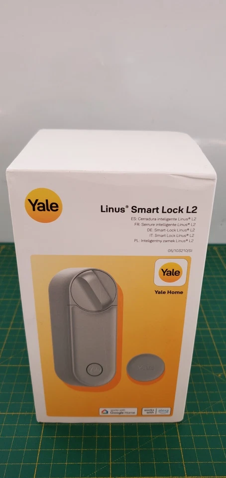 Yale Linus Smart Lock L2 Silber 05/103210/SI Schlüsselloser Zugang unvollständig - Bild 1 von 4