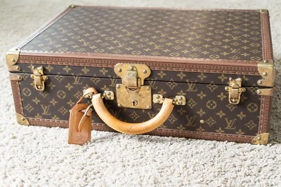 Vintage 1980’s Louis Vuitton Monogramed Canvas  Hard side Suitcase Bisten 55 - Image 1 of 4