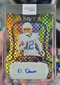 Panini Select Derius Davis 2023 troquelado dorado/10 automático - Imagen 1 de 2