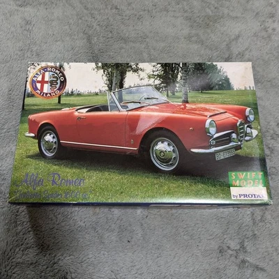 [Protar] Kit 1/24 Alfa Romeo Giulietta Spider 1300/1600, porte apribili, - Immagine 1 di 4