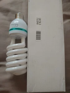 LS PHOTO PRO STUDIO OMBRELLO 6500K LUCE DIURNA LAMPADINA BIANCA PB-45 120V 45W - Foto 1 di 4