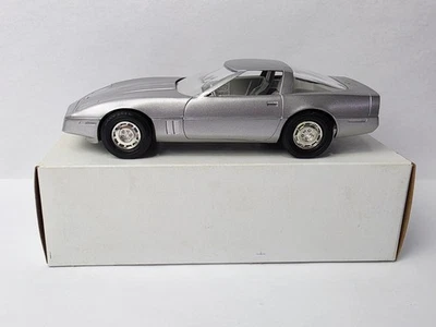 1984 CORVETTE SILVER PROMO MODEL MINT IN BOX VERY NICE!!! - Image 1 of 4