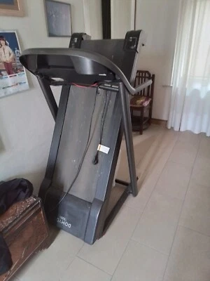 Tapis rouland DOMYOS elettrico e pieghevole - Immagine 1 di 4