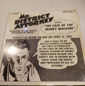 MR DISTRIC ATTORNEY / THE FBI IN PEACE AND WAR RELEASE #11 SEALED RADIOLA LP - Picture 1 of 8