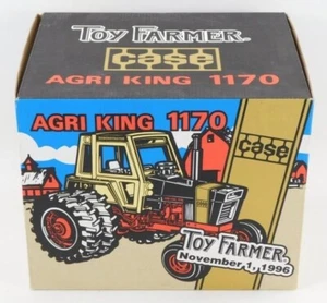 ERTL TOY FARMER 1170 Agri King Golden Demonstrator 1/16 Toy Farmer 1996 - Foto 1 di 9